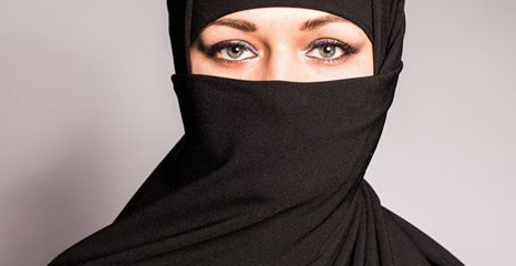 le-niqab-a-l-e-cole-au-quebec.png