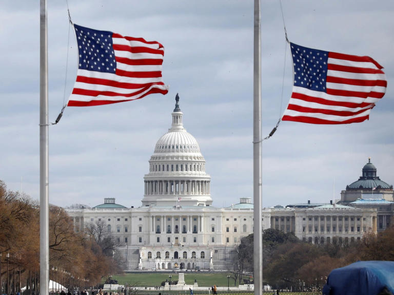 © Yuri Gripas/Reuters -- Le Capitole, à Washington, abrite le Congrès des États-Unis, constitué du Sénat et de la Chambre des représentants.