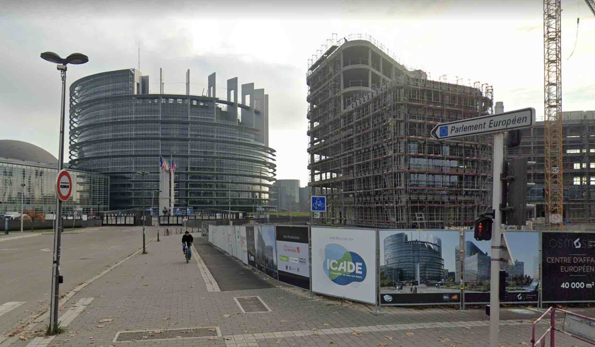 le-parlement-europeen-a-strasbourg-en-france.jpg