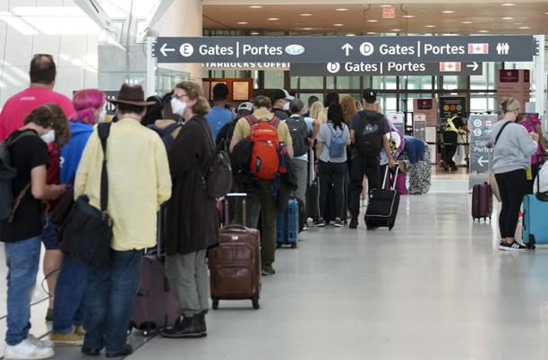 Perturbations dans les aéroports: un comité parlementaire tiendra des audiences