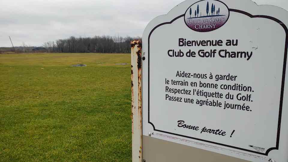 Le Club de golf Charny a fermé ses portes dimanche. -- PHOTO: RADIO-CANADA / ISRAEL TANGUAY