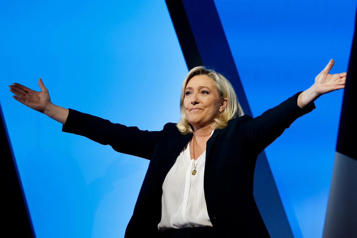 marine-le-pen-va-sauver-la-culture-francaise.jpg