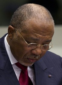 Charles Taylor, lors de la lecture du jugement émis contre lui le 26 avril 2012 à Leidschendam, aux Pays-Bas<br />(PETER DEJONG / POOL / AFP)