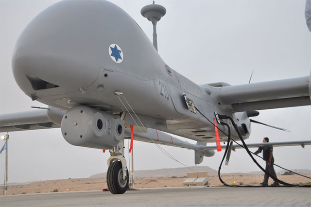 plan-rapproche-d-un-drone-israelien.jpg