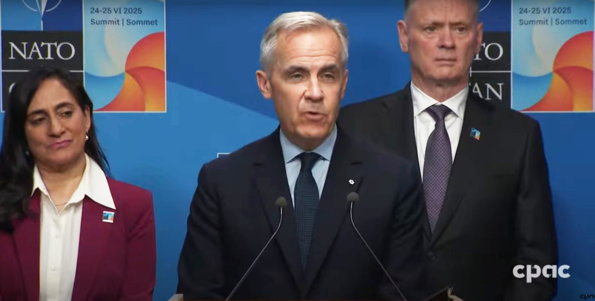 Le 25 juin 2025, à l'OTAN.<br /><br />Source: https://www.youtube.com/watch?v=0YM-daWbBPM