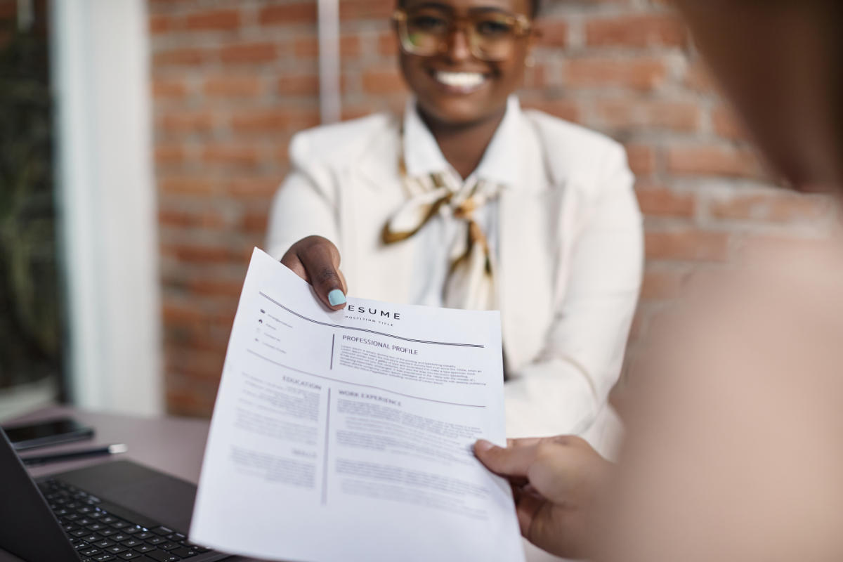 depot-de-candidature-pour-un-emploi.jpg
