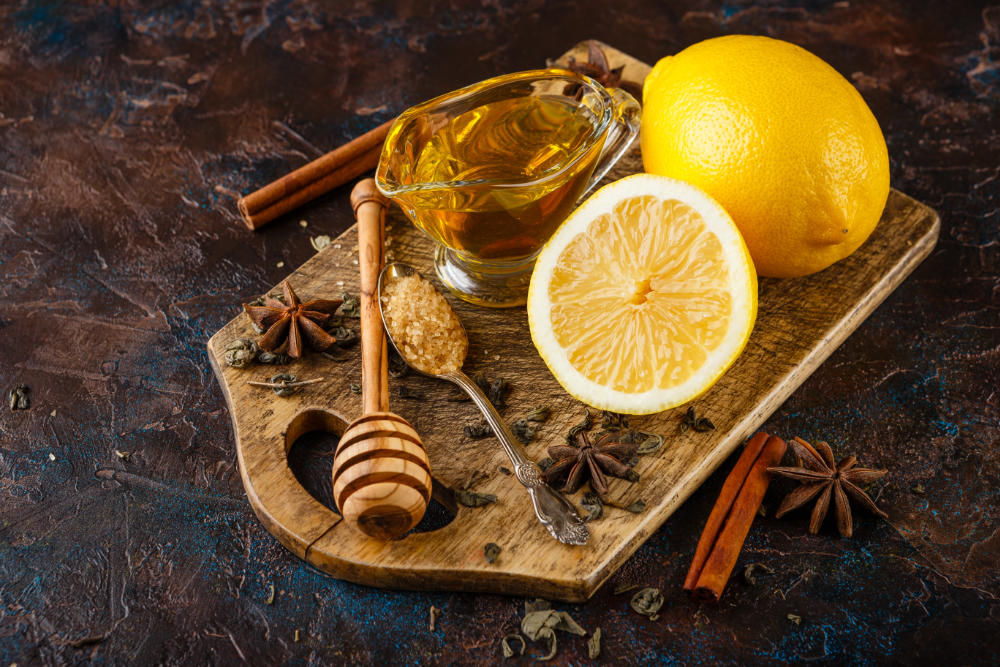 miel-citron-cannelle-et-eau-tiede.jpg