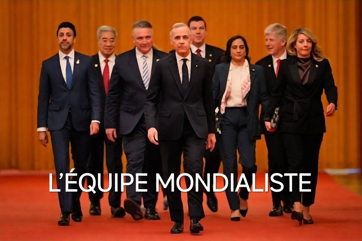 Premier ministre canadien à son arrivée au Grand Palais du Peuple à Pékin pour rencontrer le président chinois (AFP).<br /><br />Rappelons que la visite du Premier ministre canadien Mark Carney à Pékin le mois dernier s'est terminée par la signature d'un cadre de partenariat bilatéral qui comprend la réduction des droits de douane sur les véhicules électriques et les produits agricoles, l'élargissement de la coopération en matière d'énergie et d'investissement, la prise de mesures liées aux visas et des accords limités sur l'application de la loi internationale. Ce changement pragmatique dans les relations se situe à la croisée des chemins, après une décennie de controverses, de tensions et d’éloignement diplomatique.<br /><br />Mark Carney a souligné que le droit international était appliqué avec des degrés de rigueur variables selon le pays en question, indiquant que “ce récit fabriqué était utile tant qu’il soutenait l’hégémonie américaine, dont le Canada bénéficiait”.<br /><br />Mais aujourd’hui, au milieu des “fluctuations mondiales”, les pays de moyenne puissance, comme le Canada, sont tenus de tracer une nouvelle voie en traitant le monde tel qu’il est, et non tel que nous l’espérons.<br /><br />Source: https://eagleintelreports.com/ar/%d8%a3%d8%b2%d9%85%d8%a9-%d9%83%d9%86%d8%af%d8%a7-%d9%81%d9%8a-%d8%a5%d8%b9%d8%a7%d8%af%d8%a9-%d8%b6%d8%a8%d8%b7-%d8%b9%d9%84%d8%a7%d9%82%d8%aa%d9%87%d8%a7-%d8%a8%d8%a7%d9%84%d8%b5%d9%8a%d9%86/