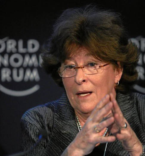 Source: https://x.com/wealthmoose/status/2051701174533836902<br /><br />Référence: https://commons.wikimedia.org/wiki/File:Louise_Arbour_-_World_Economic_Forum_Annual_Meeting_2011.jpg