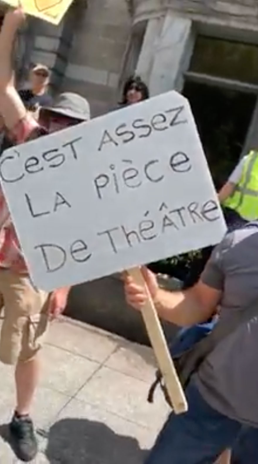 manif-de-mtl-contre-le-pl61-6.jpg