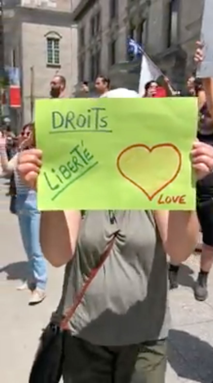 manif-de-mtl-contre-le-pl61-7.jpg