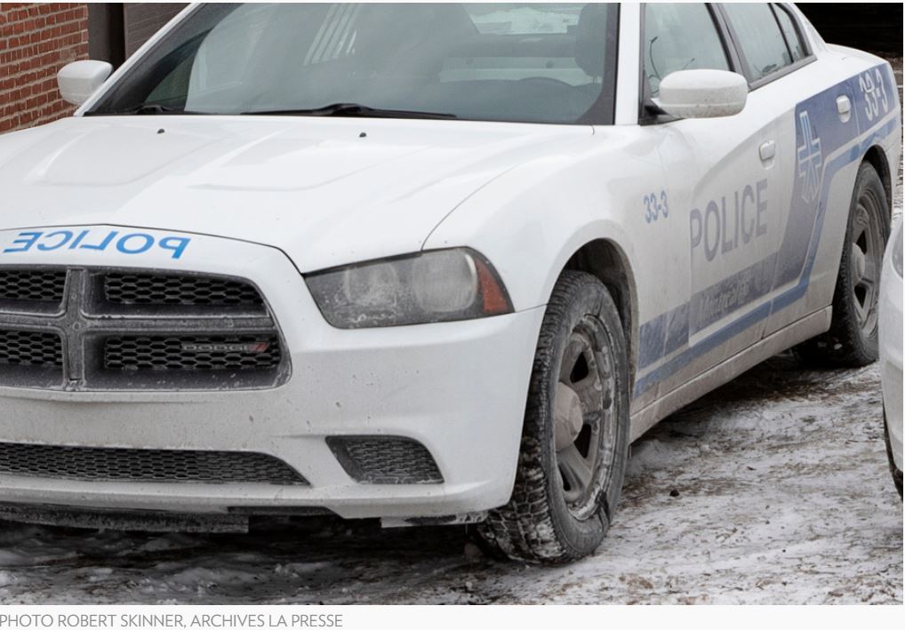 voiture-de-police-du-spvm-en-hiver.JPG