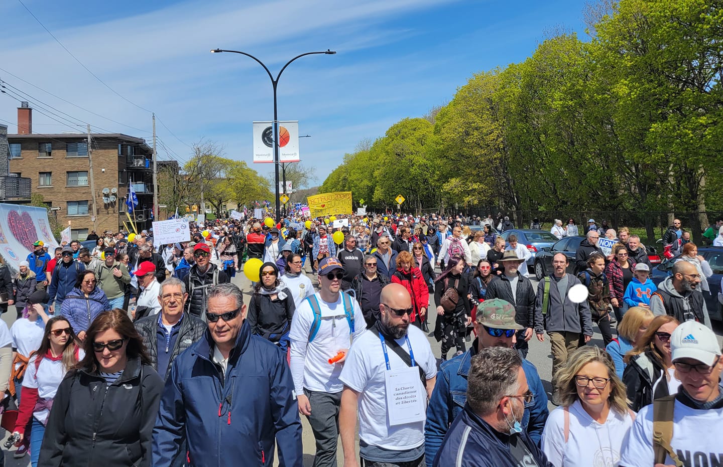 participants-a-la-marche-du-1er-mai-2021.jpg