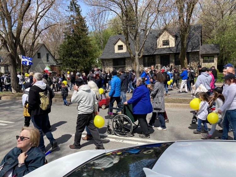 foule-du-1er-mai-par-alain-bourgeois.jpg