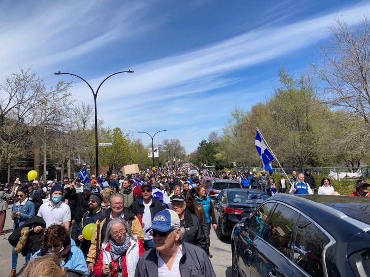 foule-pacifique-du-1er-mai-2021-par-alain-bourgeoois.jpg