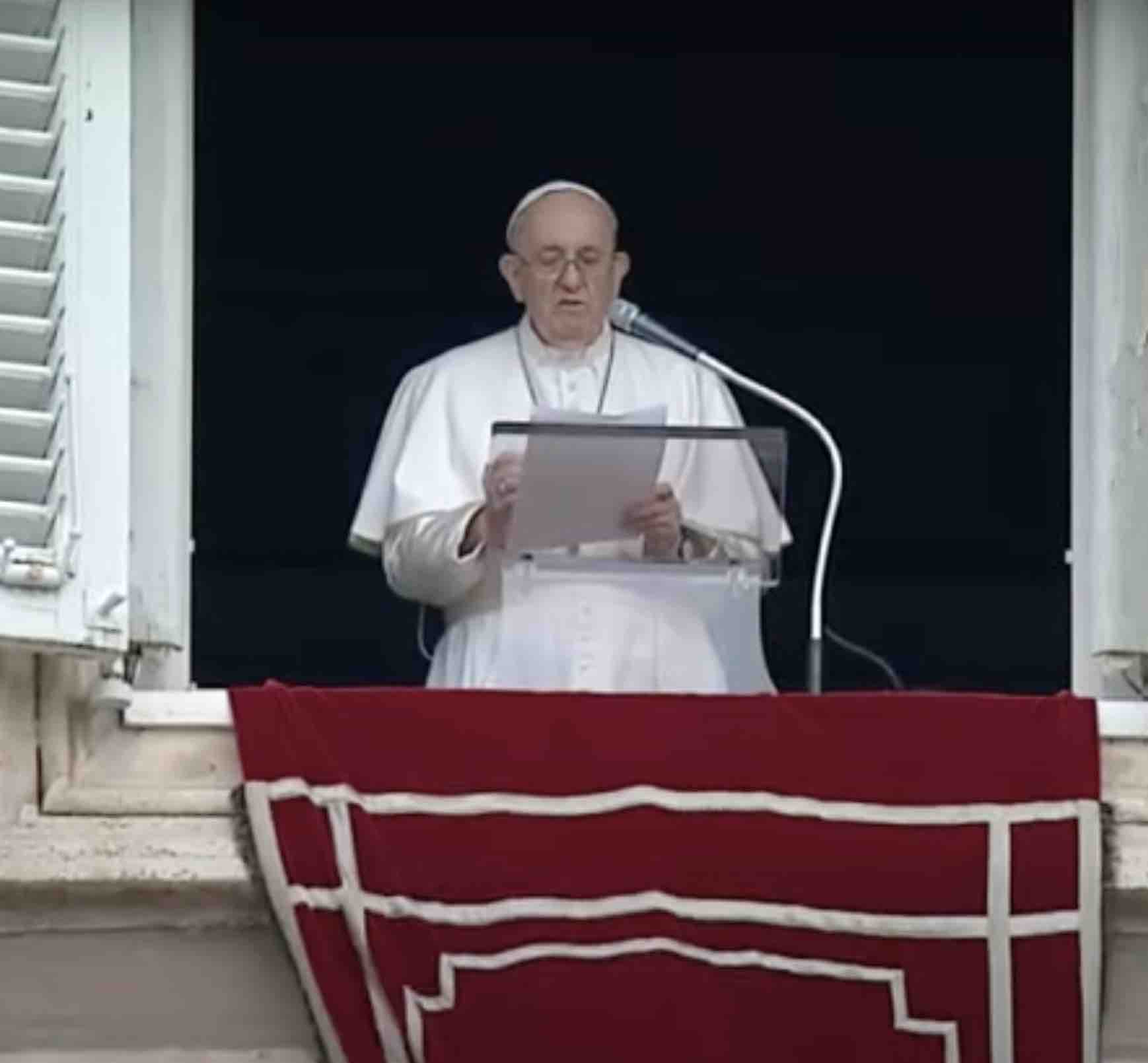 le-pape-francois-lors-de-son-angelus-du-25-juillet-2021-au-vatican.jpg