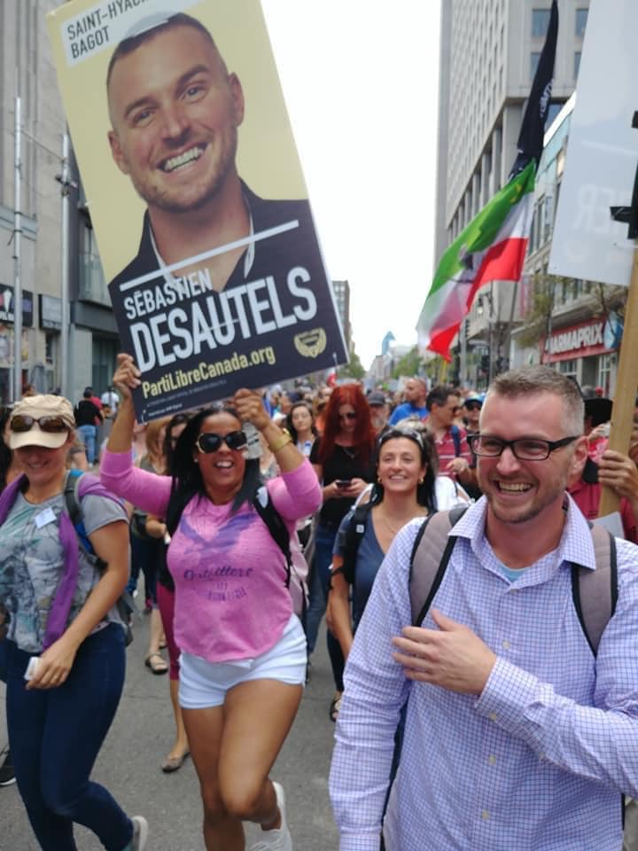 bara-barbs-a-montreal-pour-la-marche-du-11-septembre-2021-4.jpg