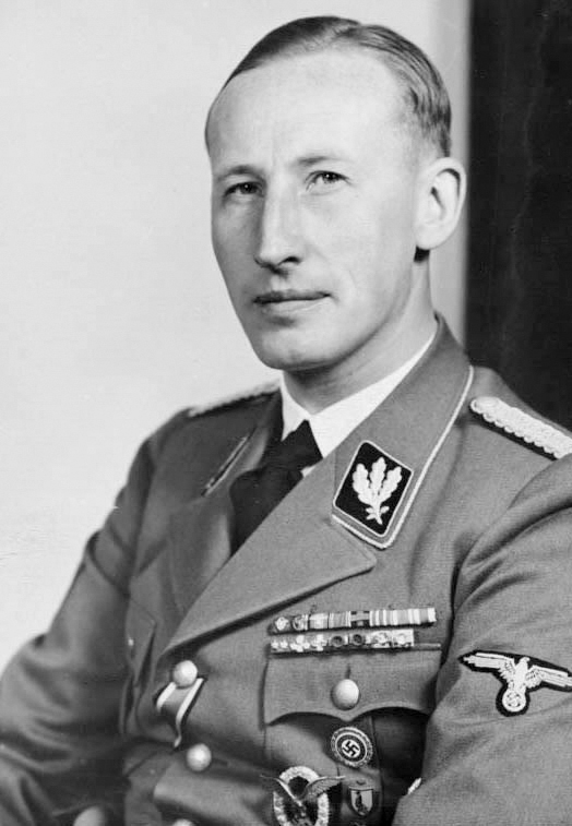 Bundesarchiv_Bild_146-1969-054-16,_Reinhard_Heydrich.jpg